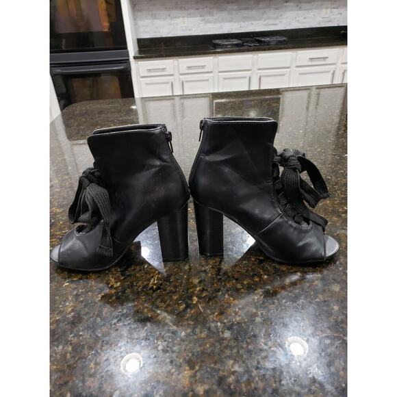 Just Fab Ankle Wrap Booties Women's 8 Black Leather Harper Peep Toe Back Zip - Picture 11 of 11